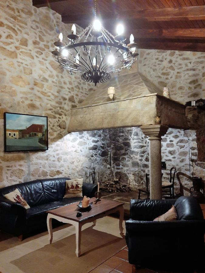 As Seis Chemineas Villa San Julian De Sales Dış mekan fotoğraf